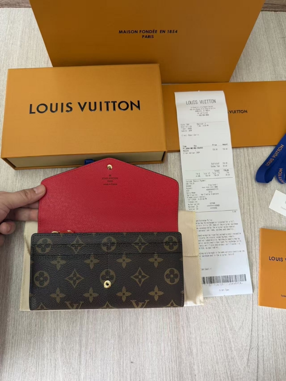 Louis Vuitton Sarah Wallet